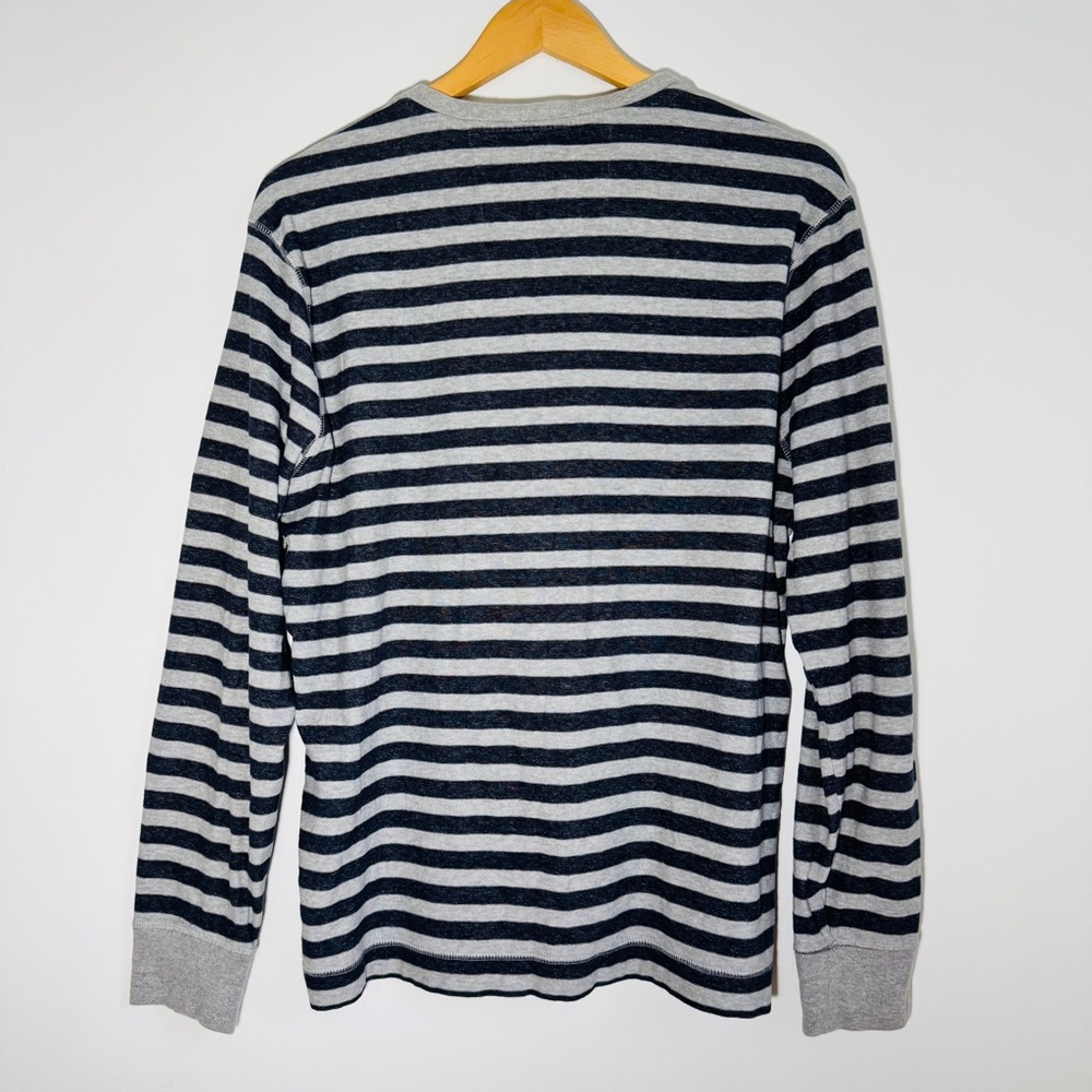 Banana Republic striped‎ long sleeve henley shirt navy gray size large - Picture 2 of 8